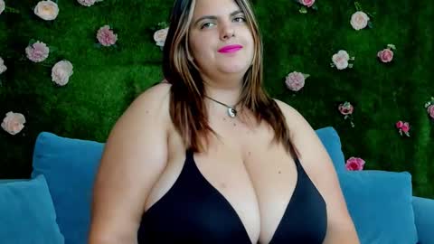 megatitts_ online show from 10.06.25