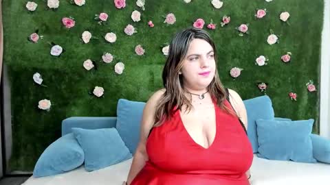 megatitts_ online show from 10.08.25