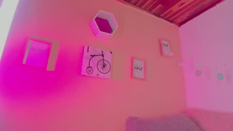 Meggan online show from 02.28.25