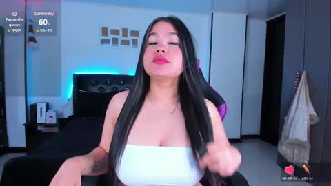 Snapshot of meghan_as chatting on 01.08.25 meghan_as online show from 01.08.25