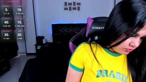 Snapshot of meghan_as chatting on 10.20.25 meghan_as online show from 10.20.25