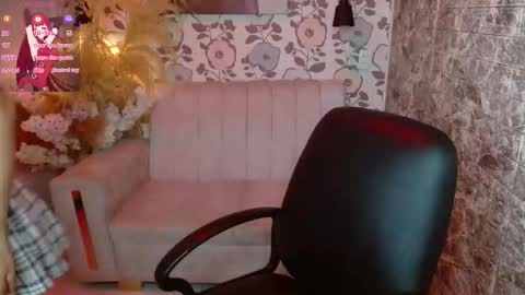 Snapshot of meghan_nill chatting on 03.05.26 Meghan online show from 03.05.26