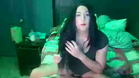 meghan online show from 08.04.26