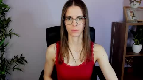 Snapshot of megi_erotic chatting on 03.09.25 Megi online show from 03.09.25