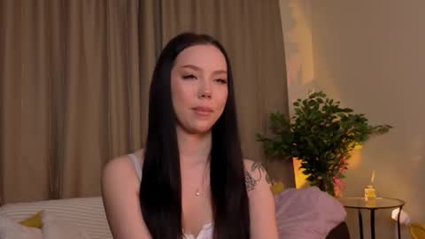 Snapshot of meibiagi chatting on 01.06.26 Chris online show from 01.06.26