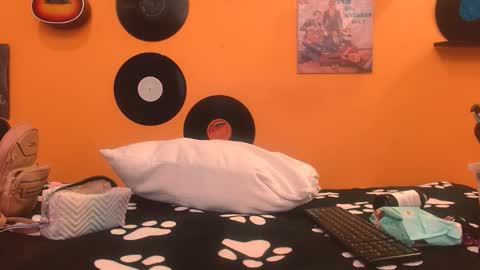 Snapshot of meisevil77 chatting on 11.27.25 MEIS online show from 11.27.25