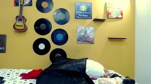 MEIS online show from 02.08.26