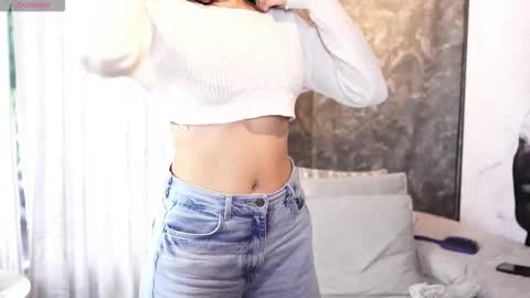 Snapshot of mekari_doll chatting on 10.27.25 Mekari . online show from 10.27.25