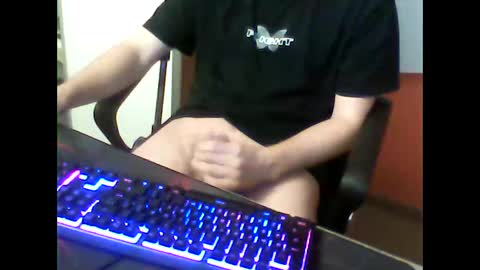 Snapshot of meks5544 chatting on 02.26.25 meks5544 online show from 02.26.25