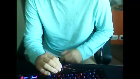 Snapshot of meks5544 chatting on 10.19.25 meks5544 online show from 10.19.25