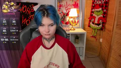 Snapshot of mekurisu chatting on 01.05.25 mekurisu online show from 01.05.25