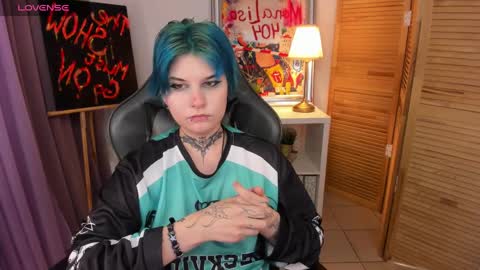 Snapshot of mekurisu chatting on 02.09.25 mekurisu online show from 02.09.25