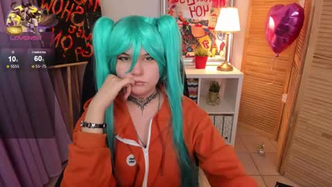 Snapshot of mekurisu chatting on 02.20.25 mekurisu online show from 02.20.25