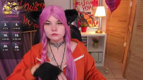 Snapshot of mekurisu chatting on 02.23.25 mekurisu online show from 02.23.25