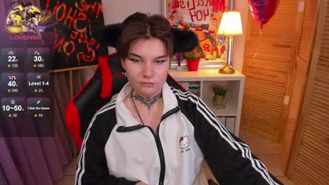 Snapshot of mekurisu chatting on 02.25.25 mekurisu online show from 02.25.25