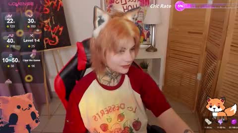 Snapshot of mekurisu chatting on 11.20.25 mekurisu online show from 11.20.25