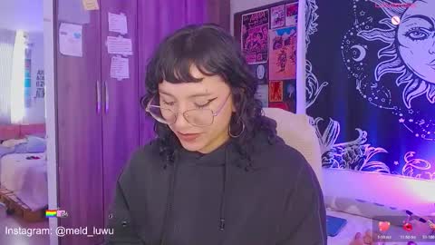 Snapshot of mel_dahlia chatting on 11.13.25 Melissa - - Please help me to reach 100 thumbs up online show from 11.13.25