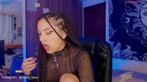 Melissa  -  -  Please help me to reach 100 thumbs up online show from 03.23.26