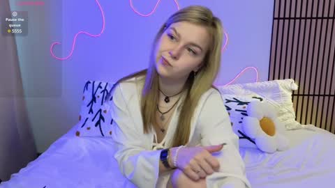 Mel online show from 02.06.25