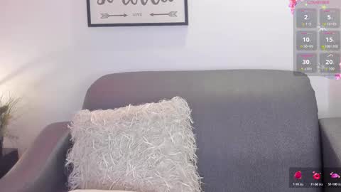 Snapshot of melan_owen chatting on 09.30.25 melan_owen online show from 09.30.25