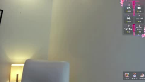 Snapshot of melan_owen chatting on 10.24.25 melan_owen online show from 10.24.25