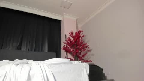 Snapshot of melani_greyy chatting on 03.07.25 melani greyy online show from 03.07.25