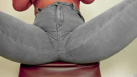 Melania online show from 04.10.26