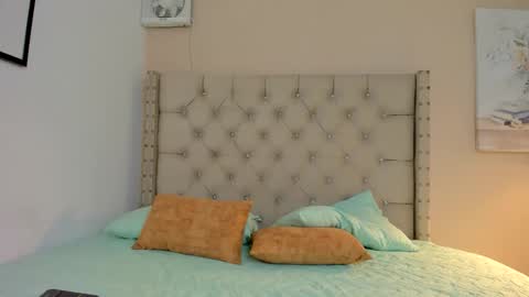 melania_xtreme online show from 03.29.26