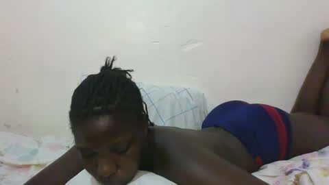 melanie_bae1 online show from 04.27.26