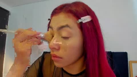 Melanie roux  online show from 04.10.26