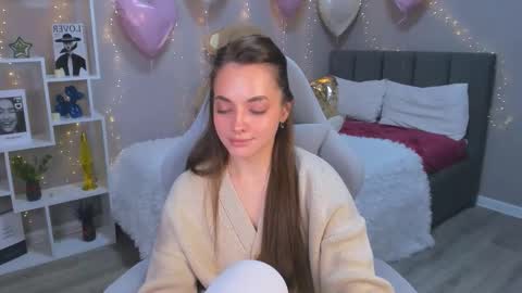 Snapshot of melaniealves chatting on 02.23.26 MelanieAlves online show from 02.23.26