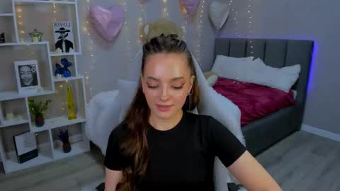 Snapshot of melaniealves chatting on 03.12.26 MelanieAlves online show from 03.12.26