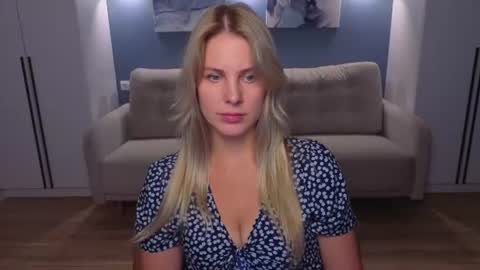 Snapshot of melaniebennett chatting on 08.02.26 Melanie Bennett online show from 08.02.26