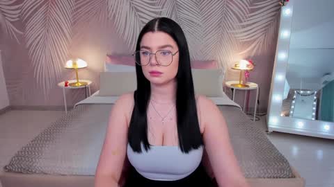 Snapshot of melaniecarterr chatting on 01.16.25 Melanie online show from 01.16.25