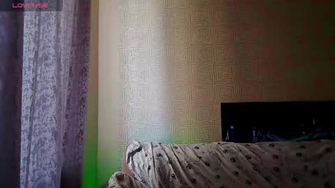 Melanie Milena online show from 02.21.25