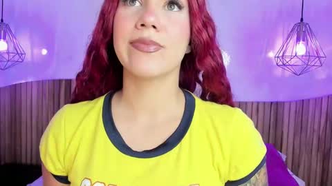 Snapshot of melanieroux chatting on 01.25.25 Melanie Roux online show from 01.25.25