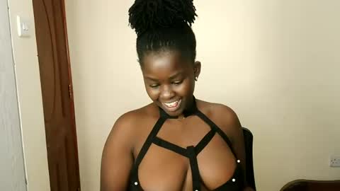 melanin_juicey8 online show from 07.06.26