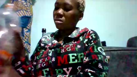 melaninndriping online show from 11.03.25