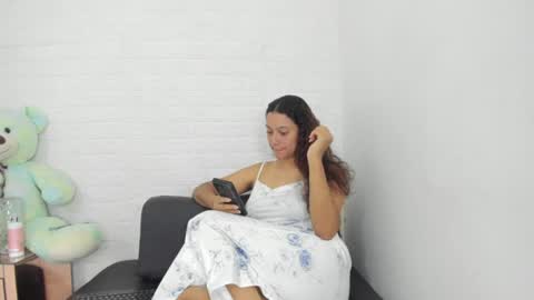 Snapshot of melannie_roses chatting on 07.09.26 melannie roses online show from 07.09.26