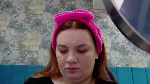 melanniebrown online show from 01.06.25