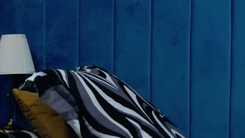 melanniebrown online show from 01.15.25