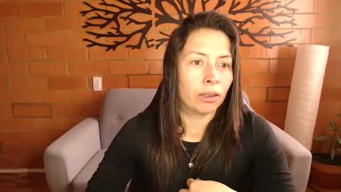 Melanny online show from 10.10.25