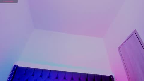 MelanyLuv online show from 12.15.25