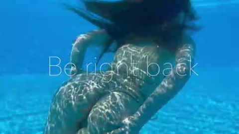 Snapshot of melanybunny chatting on 11.26.25 Adel online show from 11.26.25