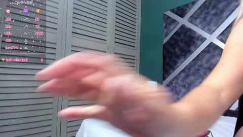 Melany  online show from 02.20.25