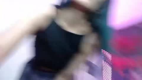 melhiza online show from 02.20.25