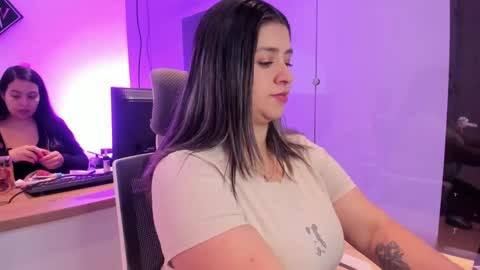 Melinda online show from 10.11.25