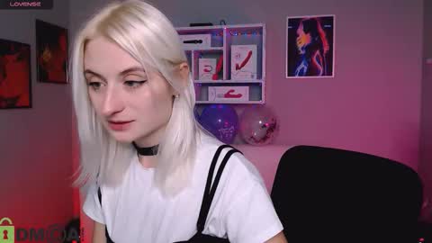 Melisa online show from 10.20.25