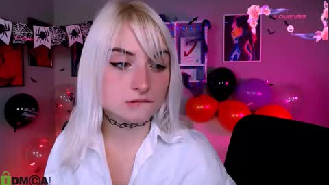 Melisa online show from 10.30.25