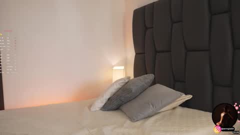 On vacation until Monday online show from 09.29.25